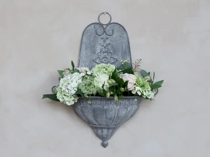 Kukkateline seinälle, sinkkiä, Chic Antique - Image 2