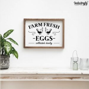 Kyltti, puukehys, Farm fresh eggs daily